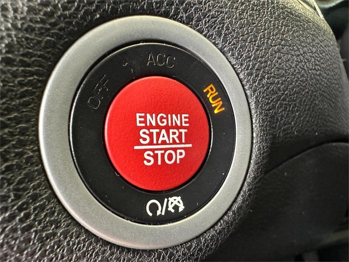 2020 Chrysler 300 SRT Core LX MY20 Bright White