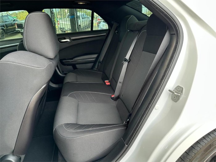 2020 Chrysler 300 SRT Core LX MY20 Bright White