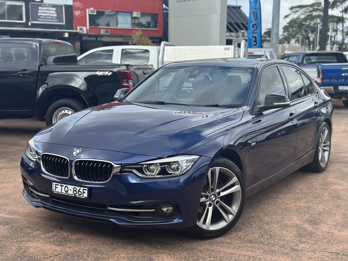 2015 BMW 3 Series 320i Sport Line