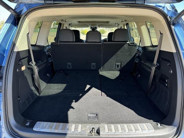 2023 LDV D90 Executive