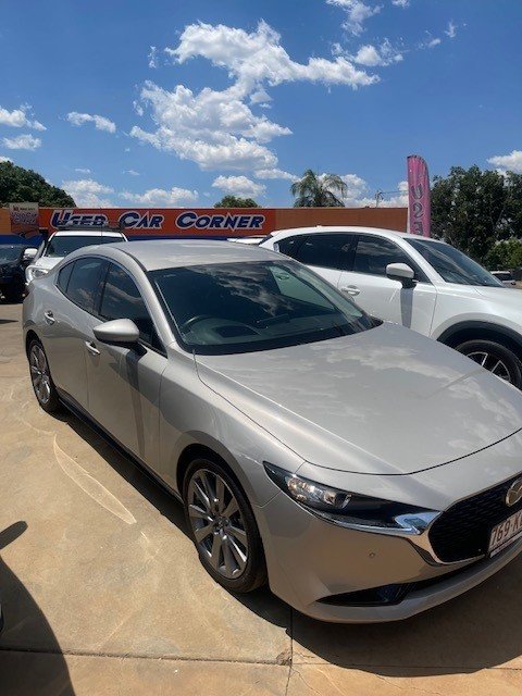 2023 Mazda 3 G20 Touring