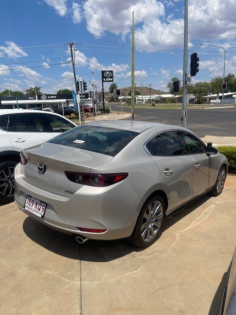 2023 Mazda 3 G20 Touring