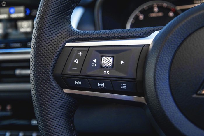 2025 Mitsubishi Triton GLS