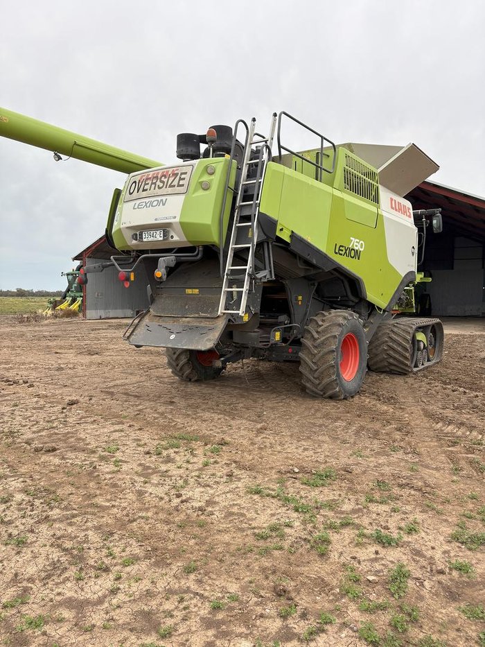 2013 CLAAS Lexion 760Tt Green