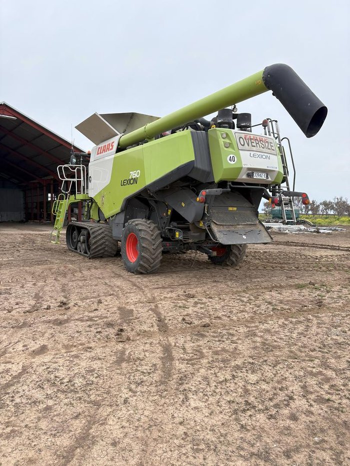 2013 CLAAS Lexion 760Tt Green
