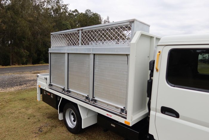 2017 Fuso Canter 815