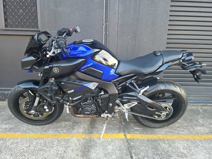 2020 Yamaha MT-10A BLUE