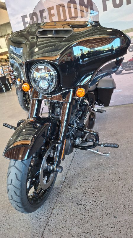 2021 Harley-davidson FLHXS STREET GLIDE SPECIAL Vivid Black