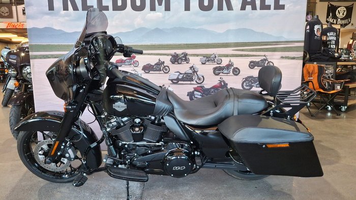 2021 Harley-davidson FLHXS STREET GLIDE SPECIAL Vivid Black