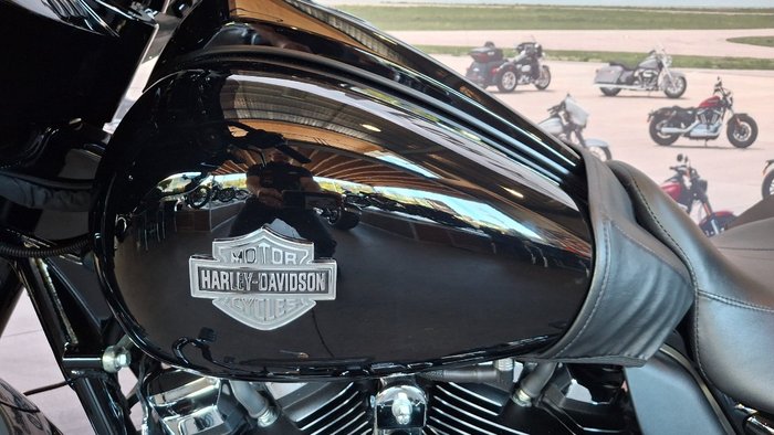 2021 Harley-davidson FLHXS STREET GLIDE SPECIAL Vivid Black