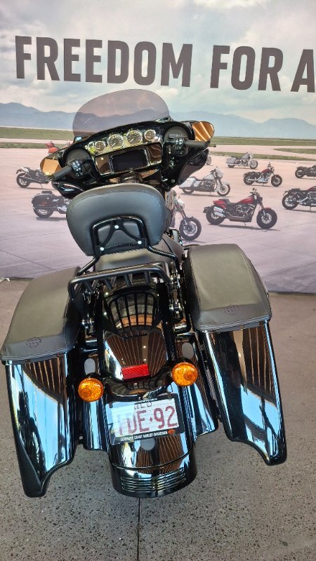 2021 Harley-davidson FLHXS STREET GLIDE SPECIAL Vivid Black