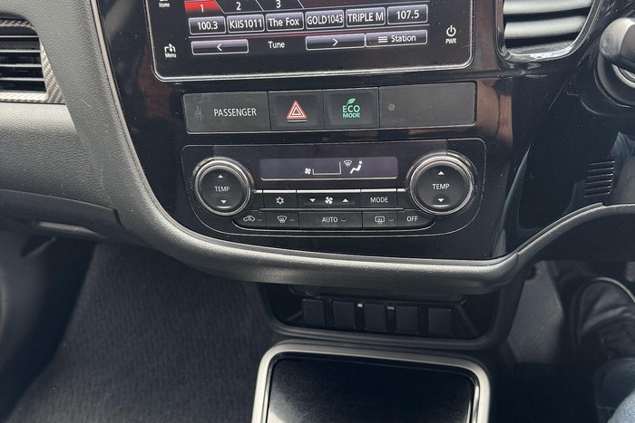 2016 Mitsubishi Outlander LS ZK MY17 Starlight