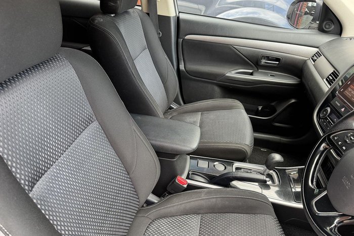2016 Mitsubishi Outlander LS ZK MY17 Starlight