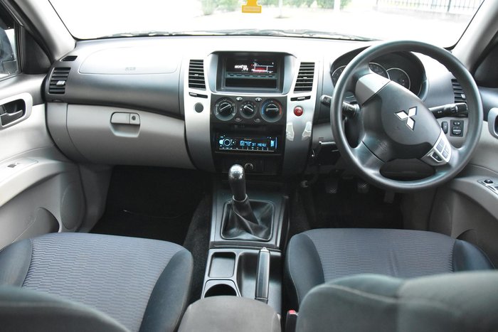 2012 Mitsubishi Challenger PB MY12 Cool Silver Metallic