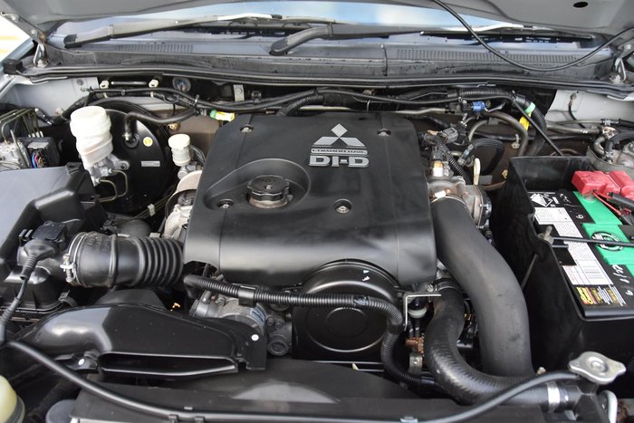 2012 Mitsubishi Challenger PB MY12 Cool Silver Metallic