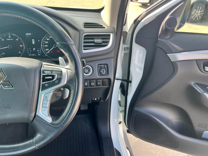 2019 Mitsubishi Pajero Sport GLX