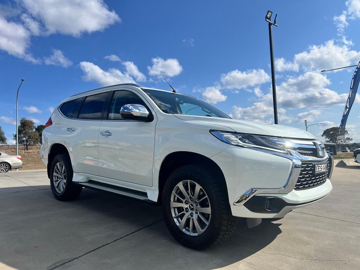 2019 Mitsubishi Pajero Sport GLX