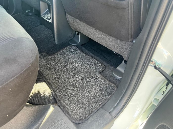 2019 Mitsubishi Pajero Sport GLX