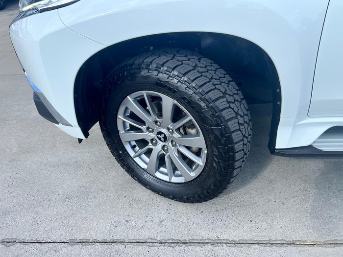 2019 Mitsubishi Pajero Sport GLX