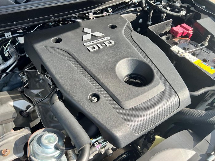 2019 Mitsubishi Pajero Sport GLX