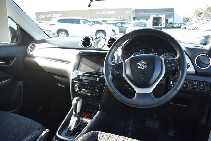 2019 Suzuki Vitara Turbo LY Series II 4X4 On Demand Savannah Ivory