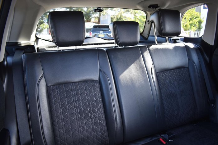 2019 Suzuki Vitara Turbo LY Series II 4X4 On Demand Savannah Ivory