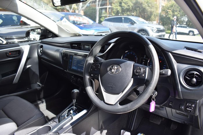 2017 Toyota Corolla Ascent ZRE172R Glacier White