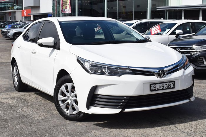 2017 Toyota Corolla Ascent ZRE172R Glacier White
