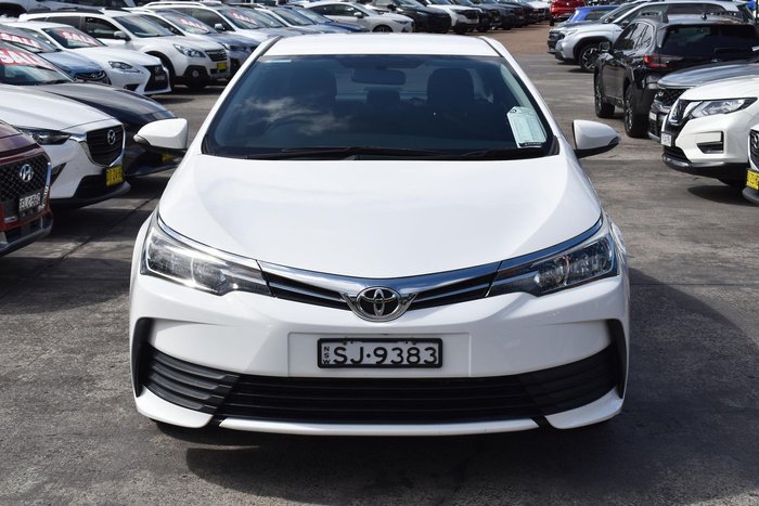 2017 Toyota Corolla Ascent ZRE172R Glacier White