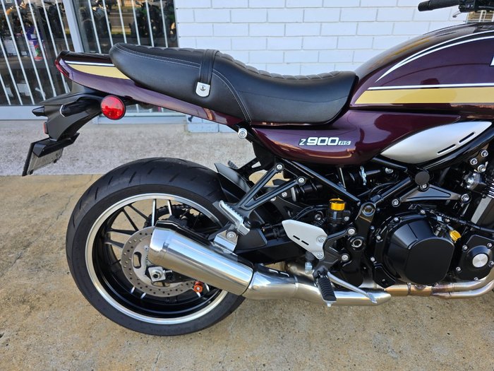 2025 Kawasaki 2025 KAWASAKI 900CC Z900RS Red