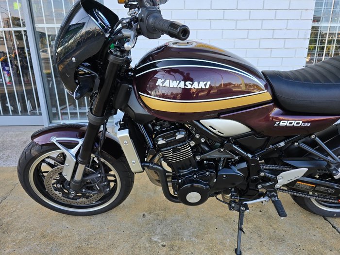 2025 Kawasaki 2025 KAWASAKI 900CC Z900RS Red
