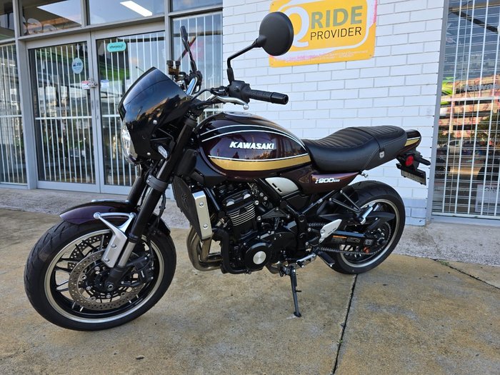2025 Kawasaki 2025 KAWASAKI 900CC Z900RS Red