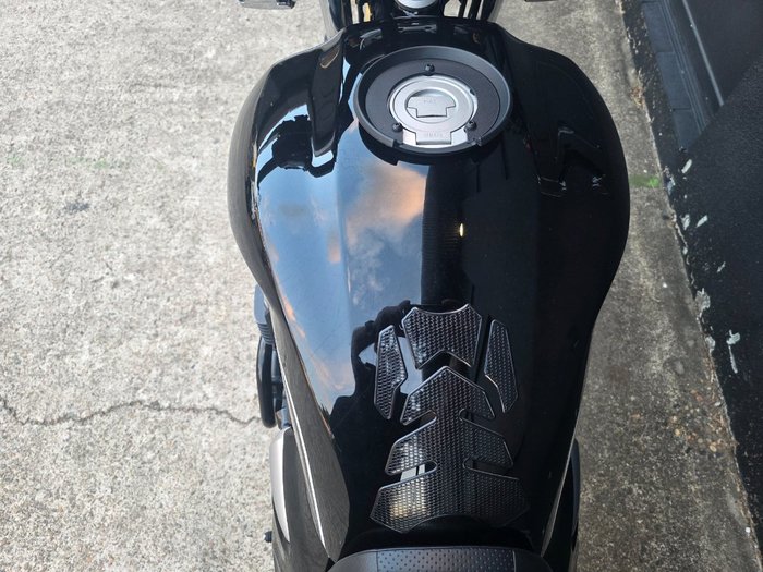 2014 Yamaha XJR1300 BLACK