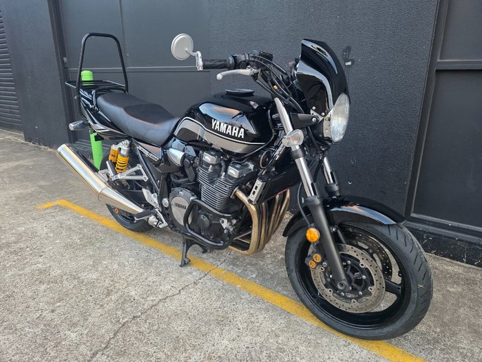 2014 Yamaha XJR1300 BLACK