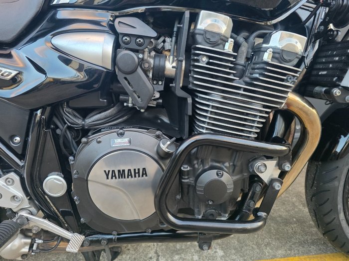 2014 Yamaha XJR1300 BLACK