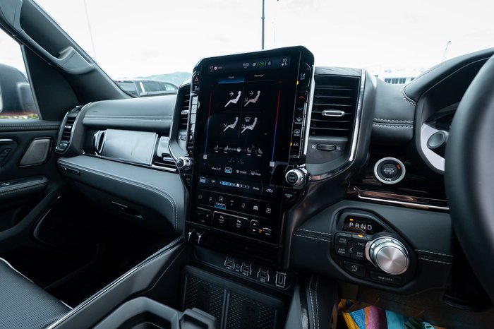 2025 RAM 1500 Limited Crew Cab SWB Hurricane HO RamBox