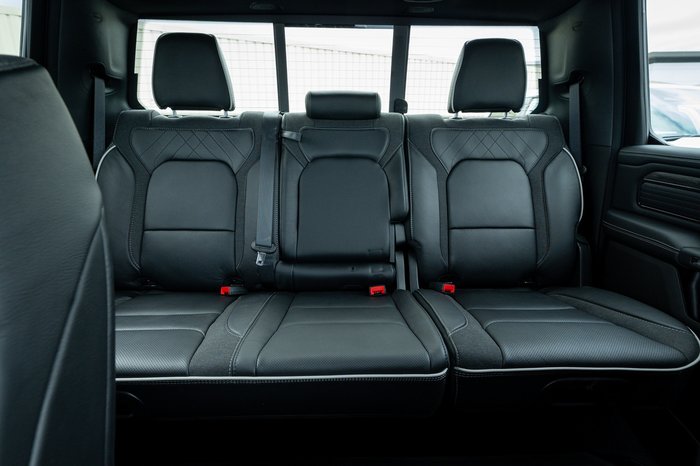 2025 RAM 1500 Limited Crew Cab SWB Hurricane HO RamBox