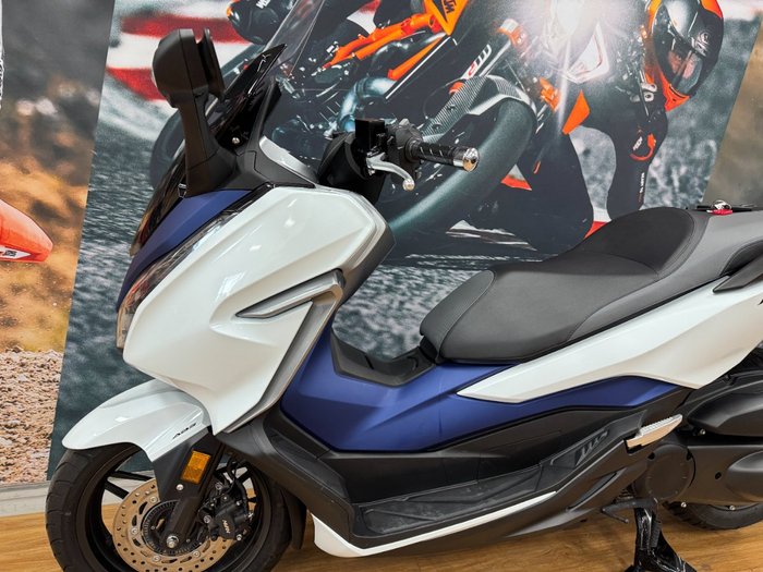 2020 Honda NSS300 FORZA WHITE