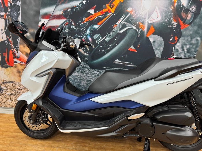 2020 Honda NSS300 FORZA WHITE
