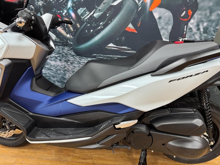 2020 Honda NSS300 FORZA WHITE