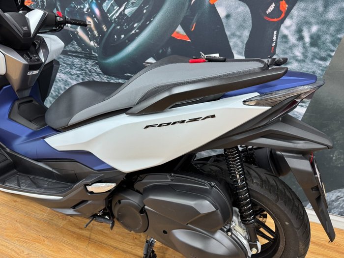 2020 Honda NSS300 FORZA WHITE