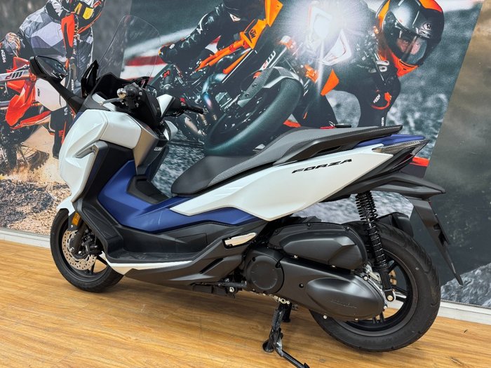 2020 Honda NSS300 FORZA WHITE