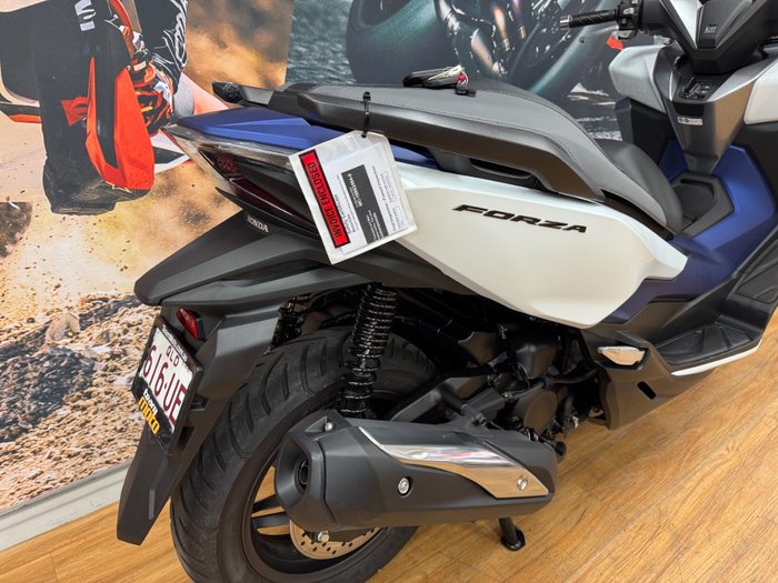 2020 Honda NSS300 FORZA WHITE