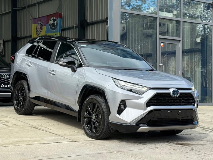 2023 Toyota RAV4 XSE AXAH52R Silver Sky