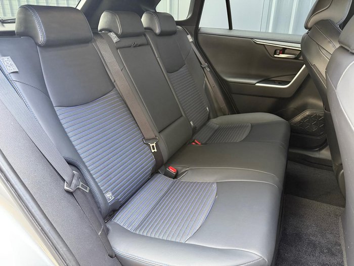 2023 Toyota RAV4 XSE AXAH52R Silver Sky