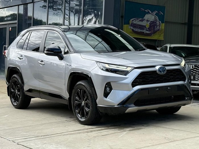 2023 Toyota RAV4 XSE AXAH52R Silver Sky