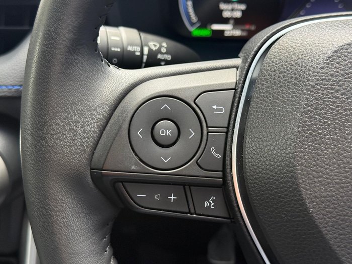 2023 Toyota RAV4 XSE AXAH52R Silver Sky