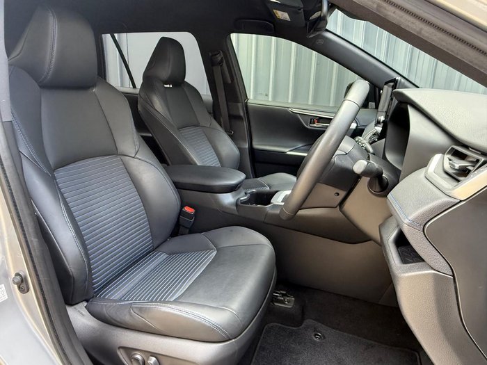 2023 Toyota RAV4 XSE AXAH52R Silver Sky