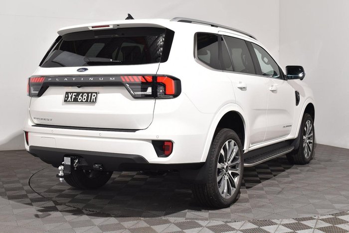 2025 Ford Everest Platinum