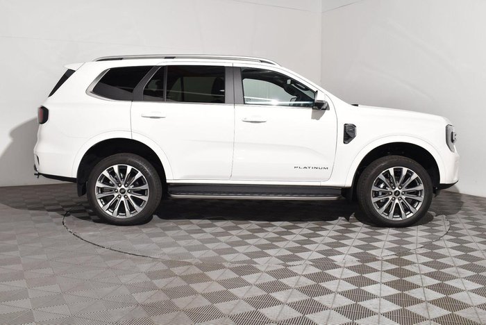 2025 Ford Everest Platinum